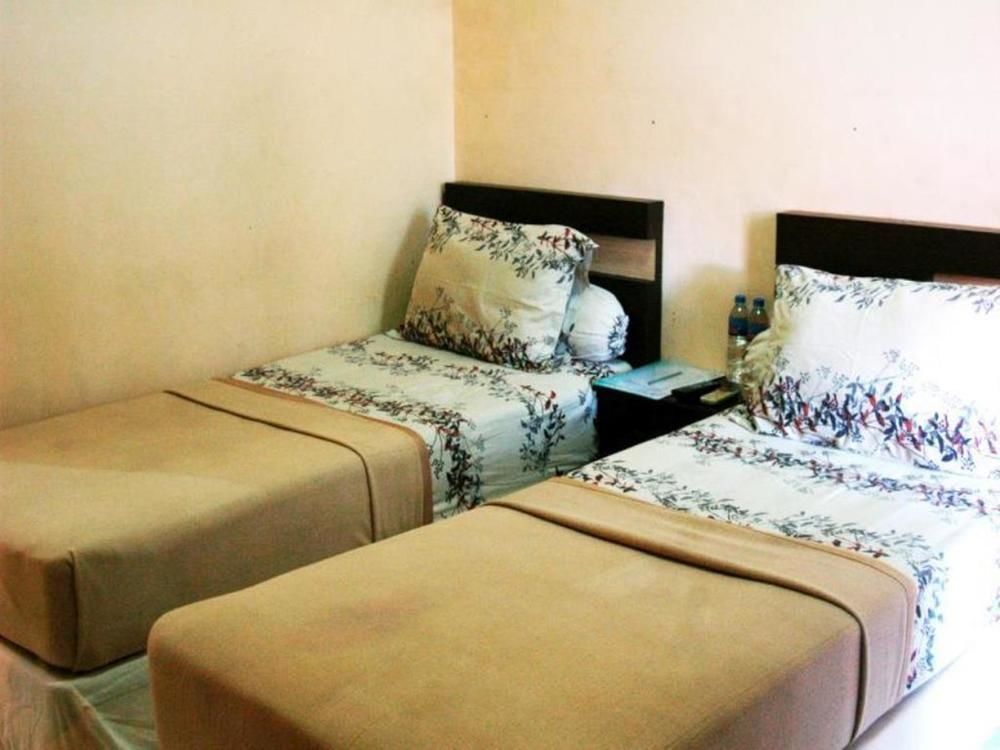 Hotel Keluarga Djagalan Raya Surabaja Zewnętrze zdjęcie